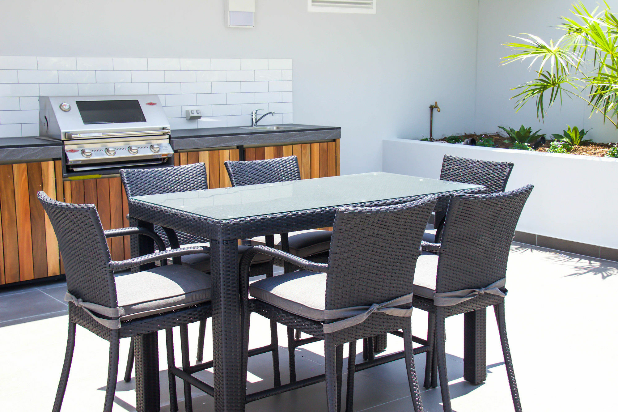 Synergy Broadbeach - Official Gold Coast Exterior photo